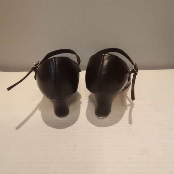 Vintage Leo tap shoes - Picture 4 of 5